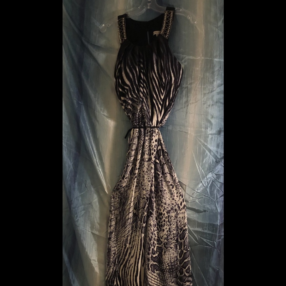 Beautiful Maxi Dress Dark Navy Grey and Cream